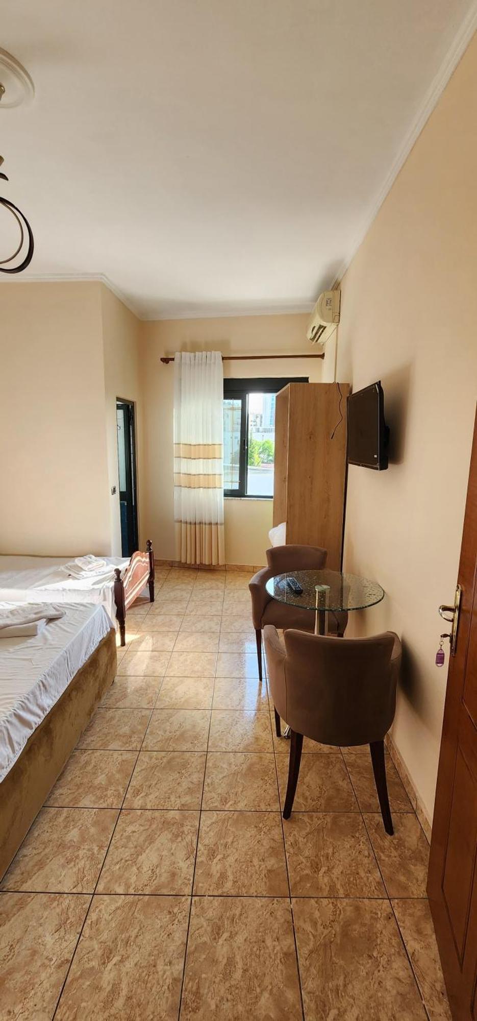 Hotel La Villa Tirana Eksteriør billede