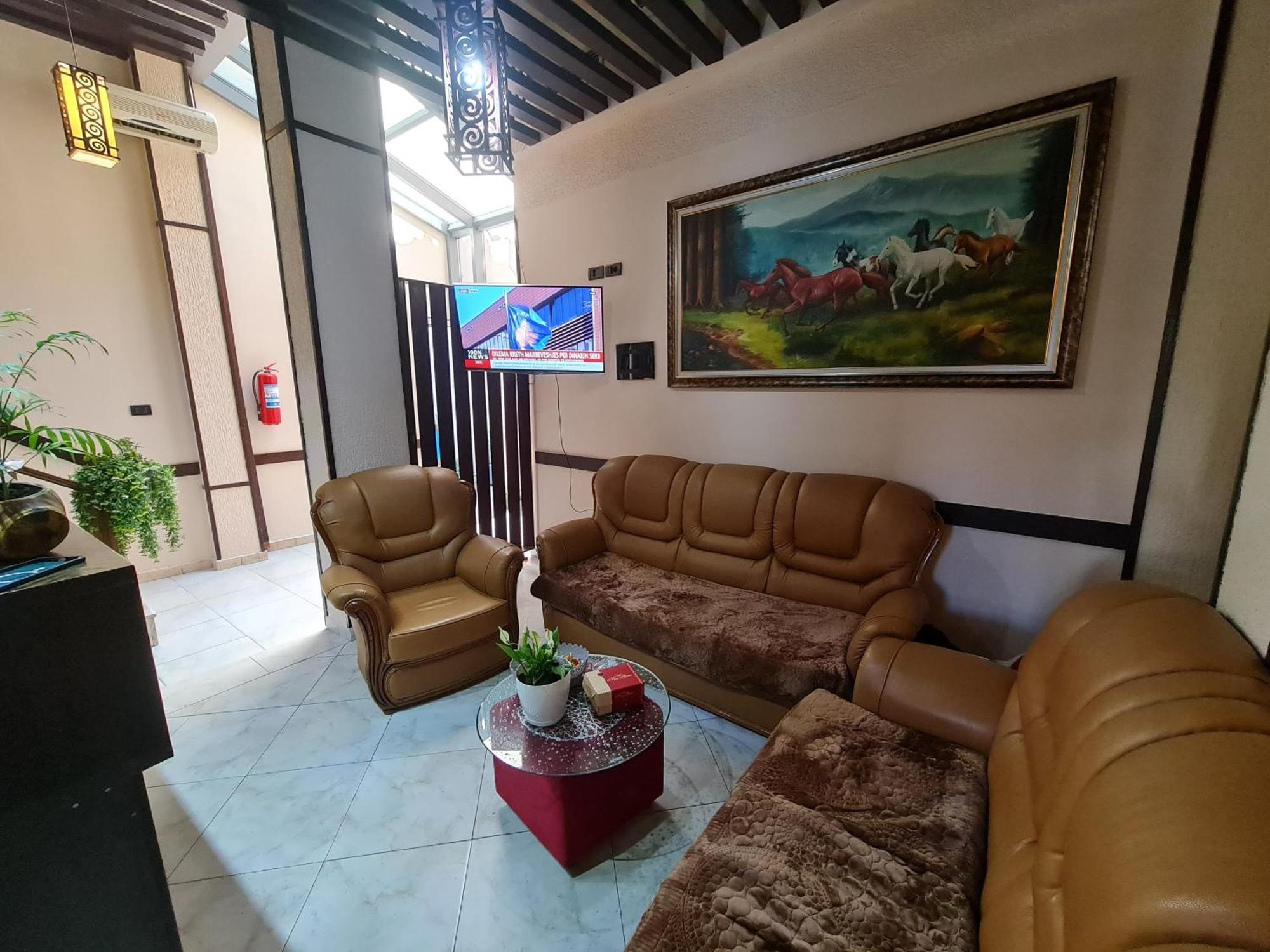 Hotel La Villa Tirana Eksteriør billede