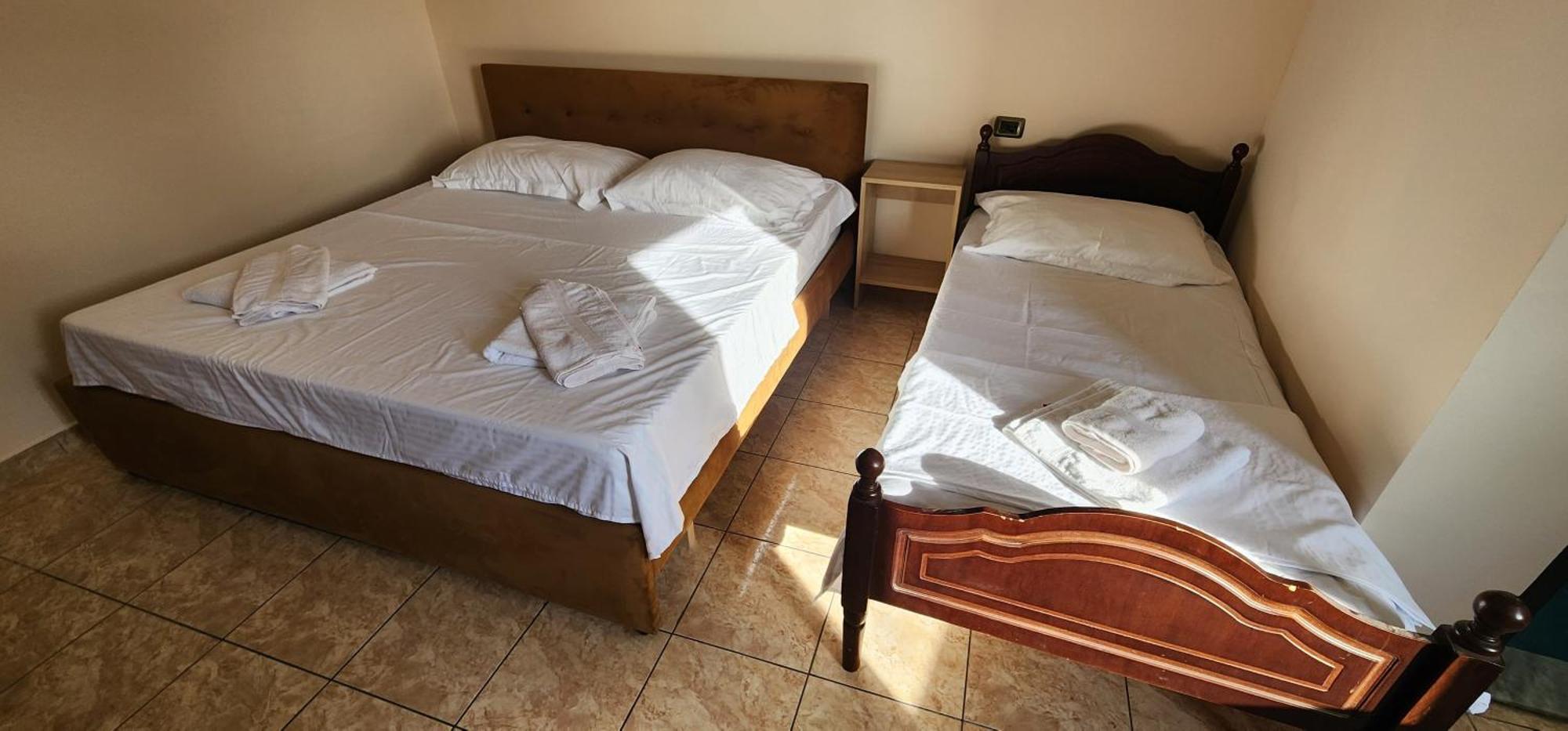 Hotel La Villa Tirana Eksteriør billede