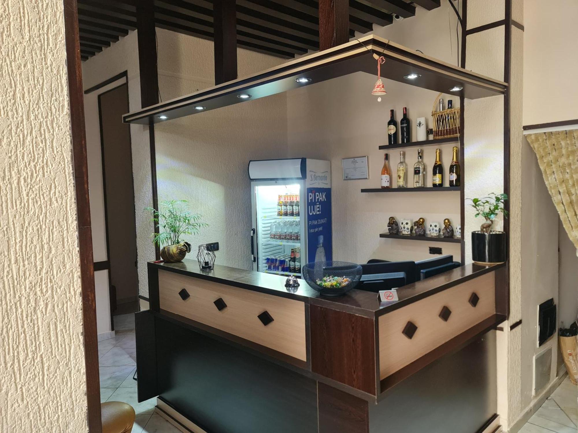 Hotel La Villa Tirana Eksteriør billede