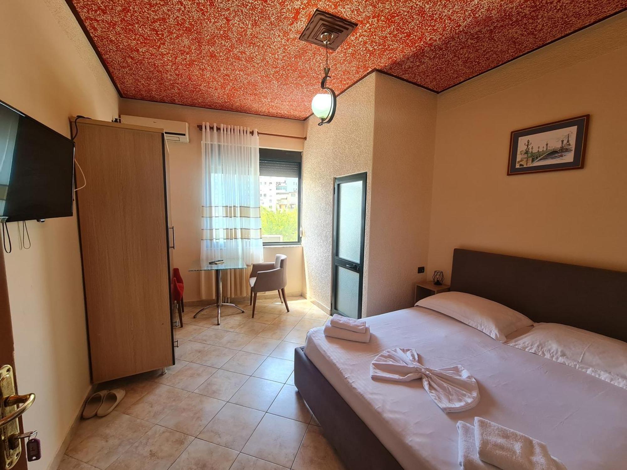 Hotel La Villa Tirana Eksteriør billede