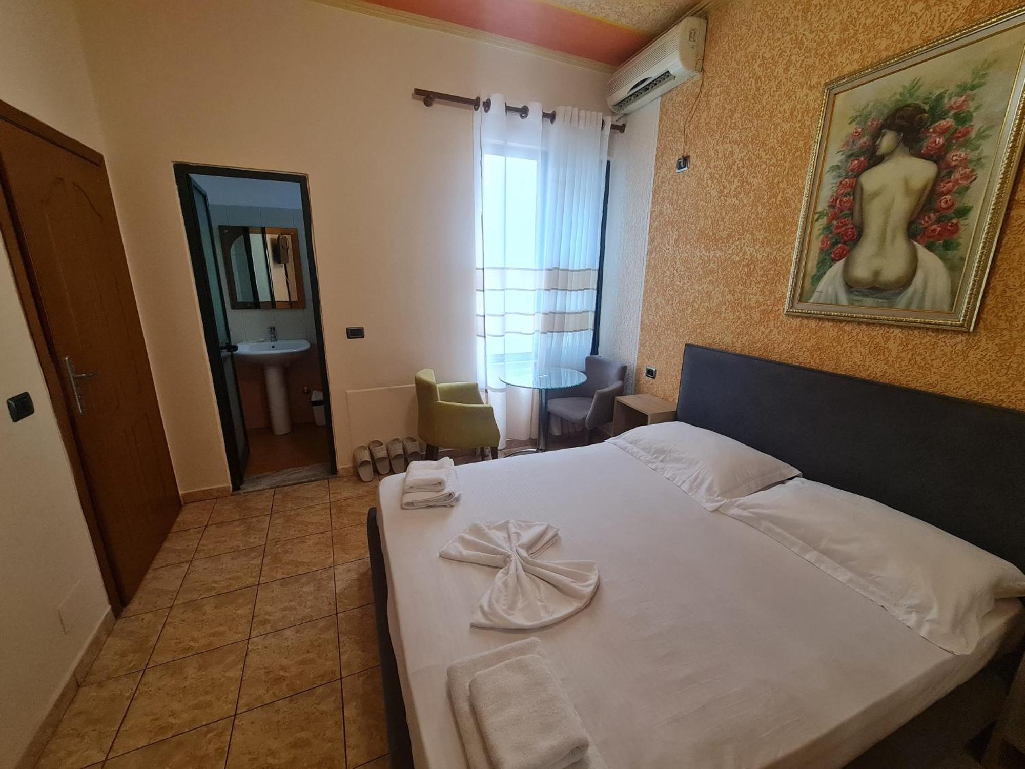 Hotel La Villa Tirana Eksteriør billede