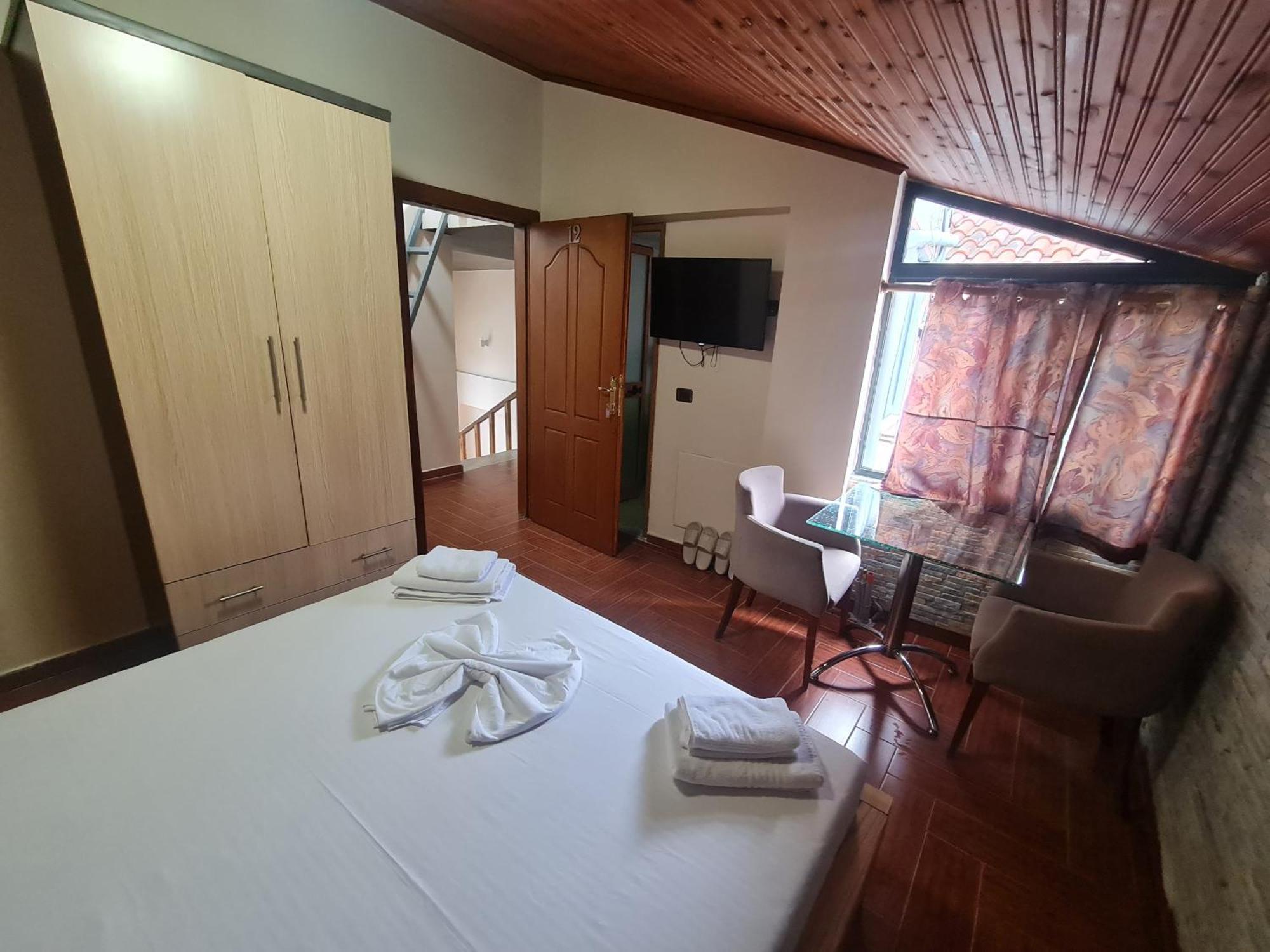 Hotel La Villa Tirana Eksteriør billede